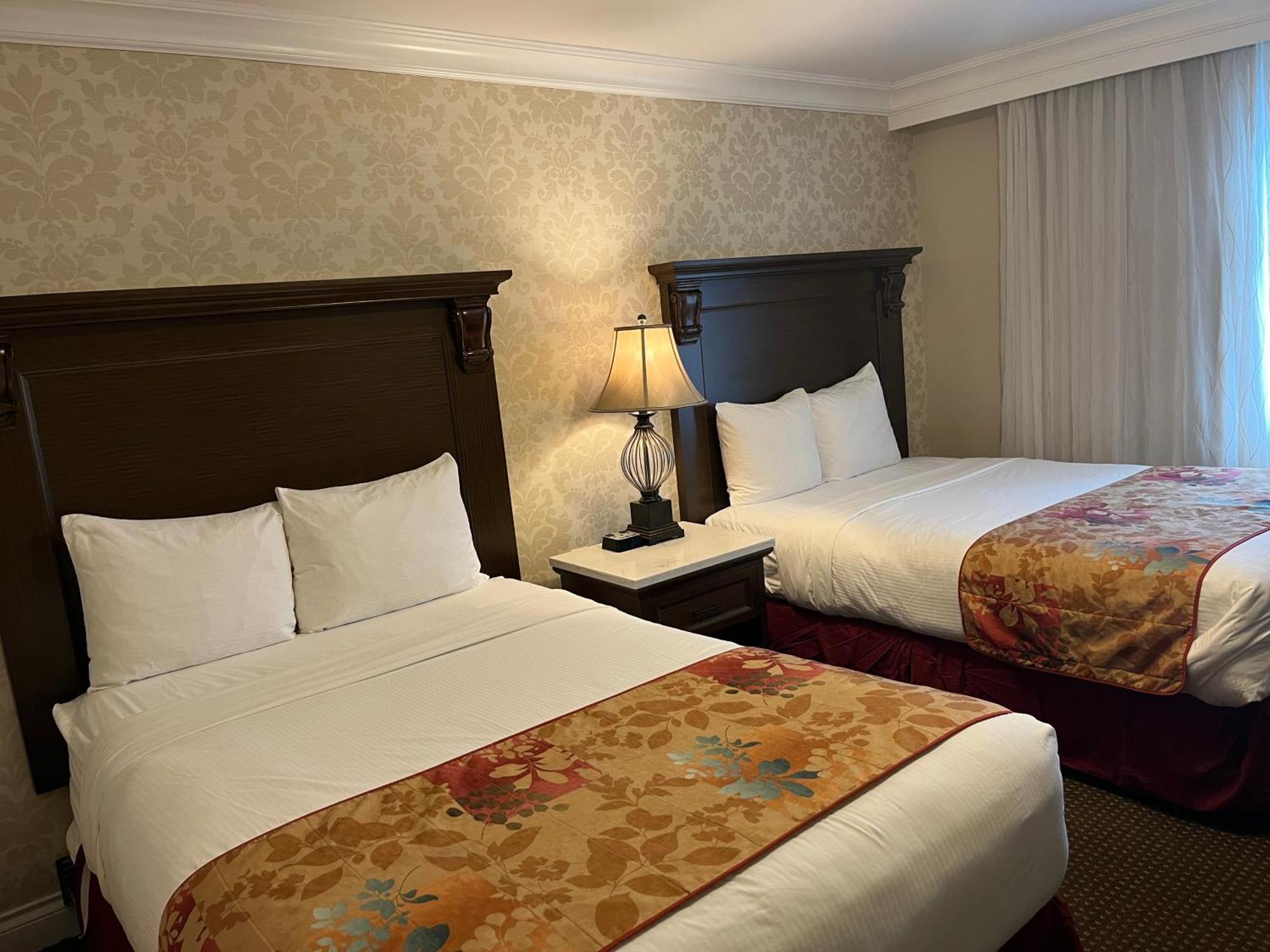 Arbutus Inn Victoria Ngoại thất bức ảnh